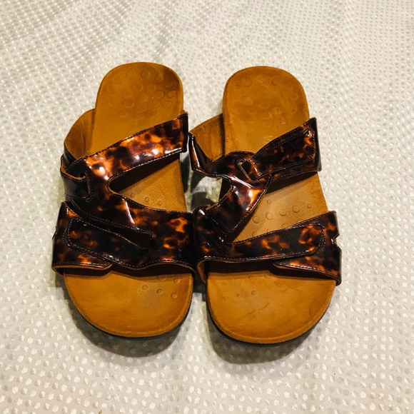 Vionic sandals - Picture 2 of 6